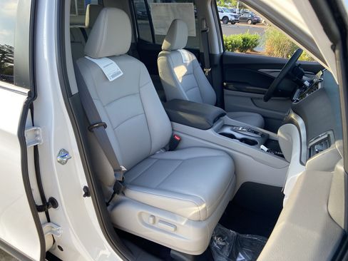 New 2026 Honda Ridgeline RTL image 25
