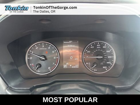 Used 2025 Subaru Outback Premium w/ Popular Package #1A AWD/4WD image 18