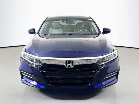 Used 2019 Honda Accord LX image 2