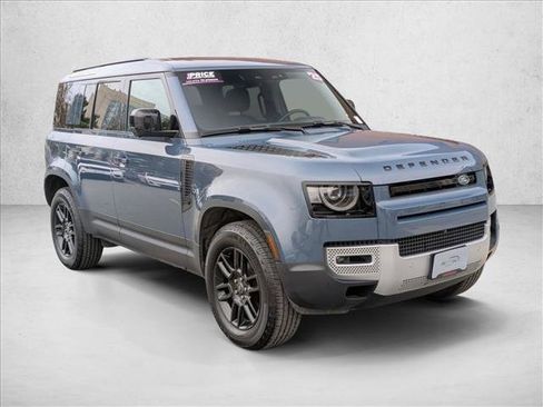 Used 2025 Land Rover Defender 110 S image 3