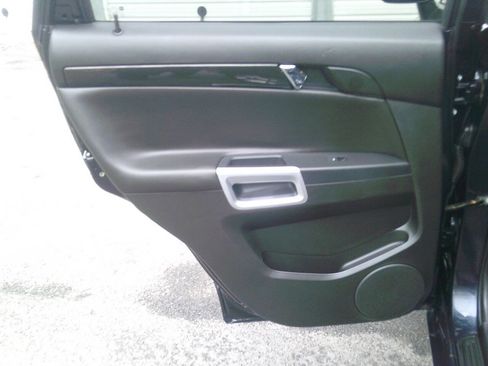 Used 2014 Chevrolet Captiva Sport LTZ image 14