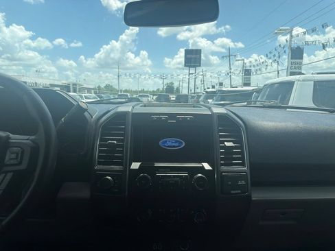 Used 2020 Ford F150 XLT w/ Equipment Group 302A Luxury AWD/4WD image 10