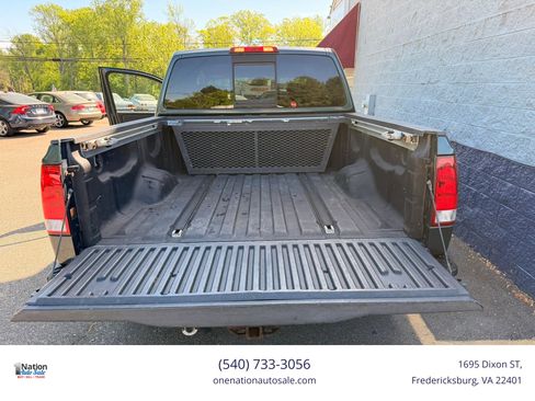 Used 2004 Nissan Titan LE w/ (Tow) Big Tow Pkg AWD/4WD image 20