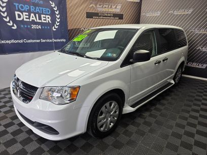 Used 2019 Dodge Grand Caravan SE