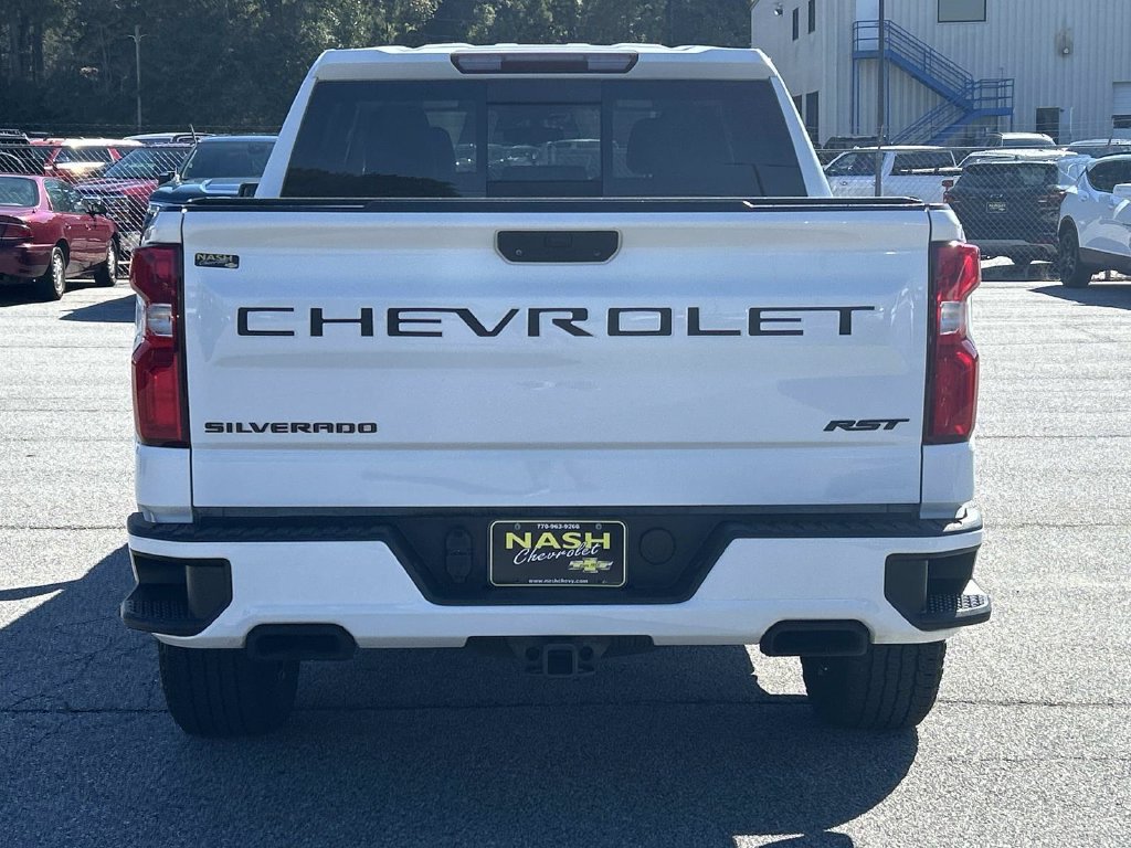 Used 2021 Chevrolet Silverado 1500 RST w/ Redline Edition AWD/4WD image 4