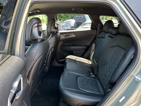 Used 2024 Kia Sportage X-Line AWD/4WD image 11