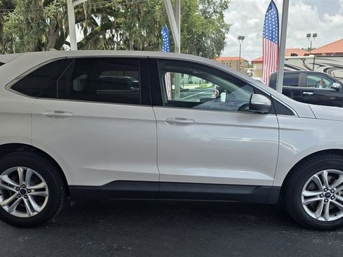 Used 2019 Ford Edge SEL w/ Equipment Group 201A AWD/4WD image 11