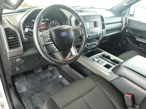 Used 2018 Ford Expedition XLT w/ Cargo Package RWD image 11