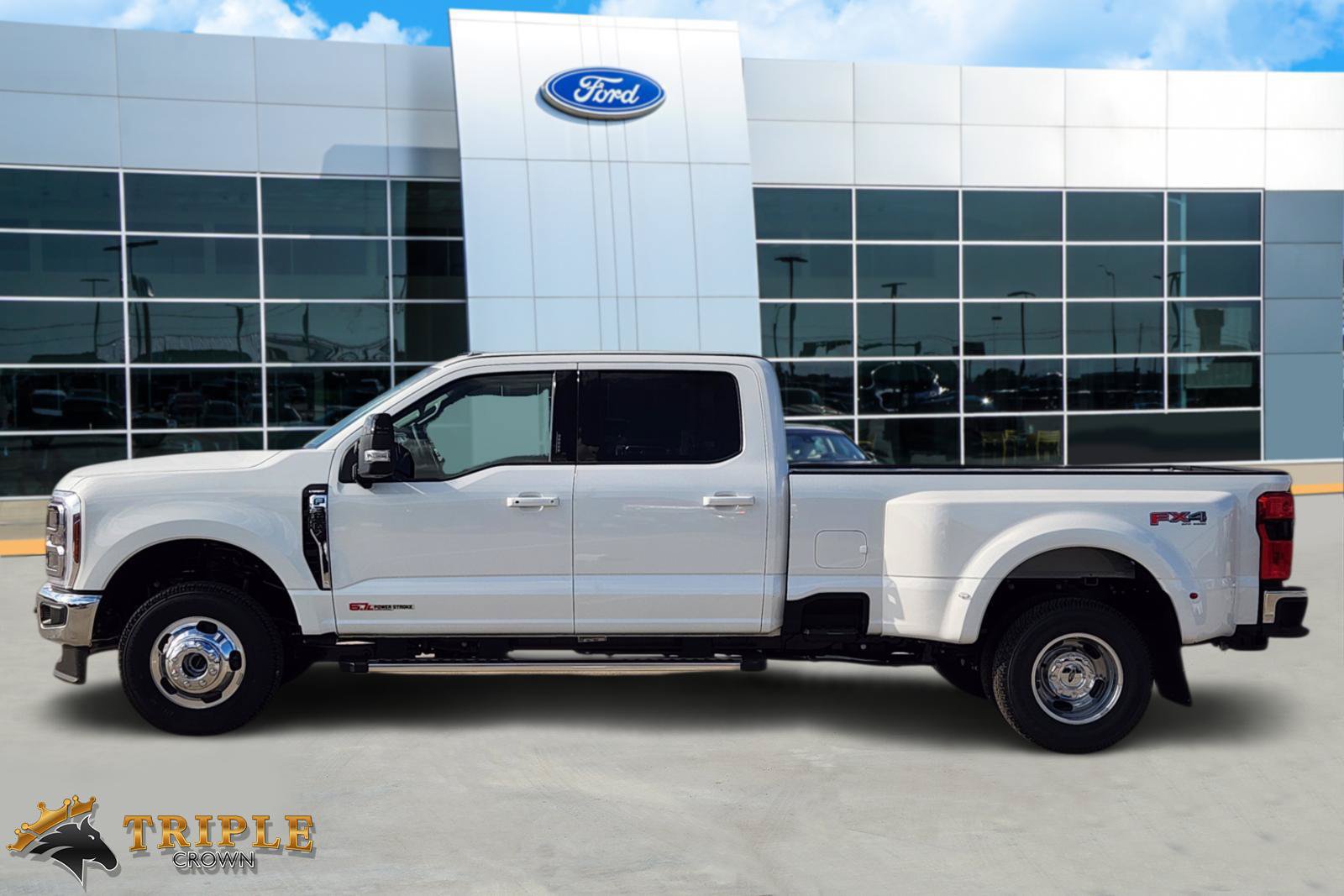 New 2027 Ford F350 Lariat AWD/4WD image 3