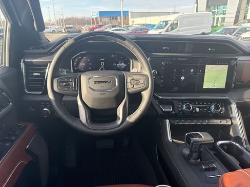 New 2026 GMC Sierra 1500 Denali Ultimate w/ LPO, Black Badging Package image 19