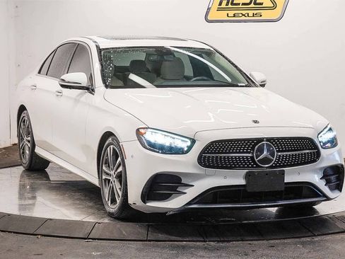 Used 2021 Mercedes-Benz E 350 Sedan image 3