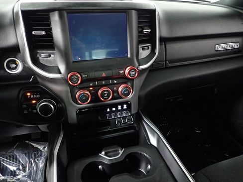 Used 2021 RAM 1500 Big Horn AWD/4WD image 27