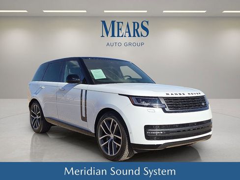 Used 2025 Land Rover Range Rover SE image 8