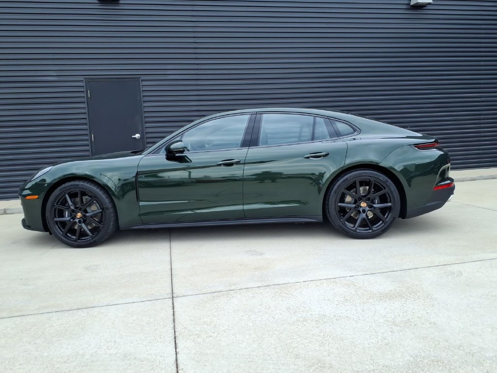 New 2026 Porsche Panamera 4 AWD/4WD image 3
