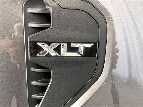 Used 2024 Ford Ranger XLT w/ Trailer Tow Package image 9