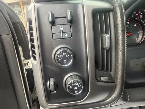 Used 2015 GMC Sierra 1500 SLE w/ All-Terrain Package AWD/4WD image 13