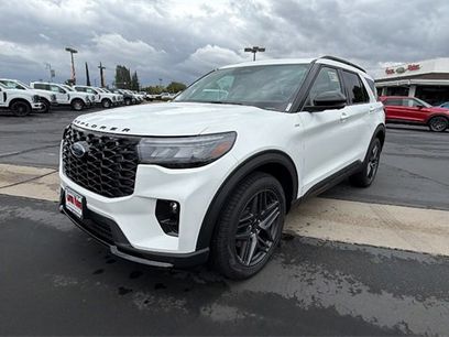 New 2025 Ford Explorer ST-Line