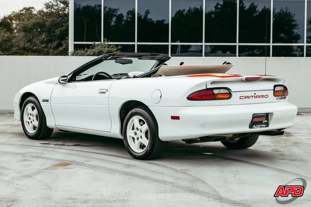 Used 1997 Chevrolet Camaro Z28 w/ Preferred Equipment Group 2 RWD image 10