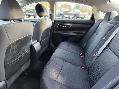 Used 2018 Nissan Altima 2.5 SV image 16