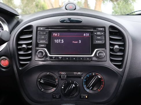 Used 2016 Nissan Juke S AWD/4WD image 34