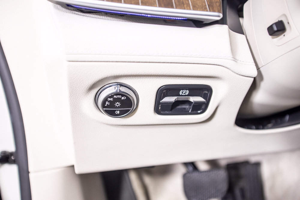Used 2023 Mercedes-Benz EQS 450+ Sedan image 39