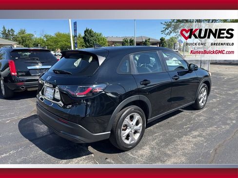 Used 2023 Honda HR-V LX image 8