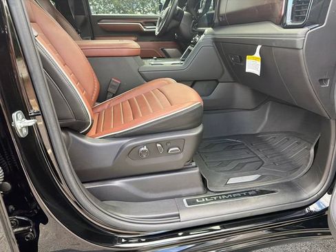 Used 2025 GMC Sierra 2500 Denali Ultimate AWD/4WD image 13