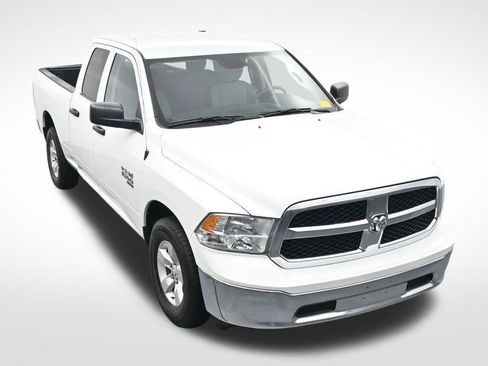 Used 2024 RAM 1500 Classic SLT image 22
