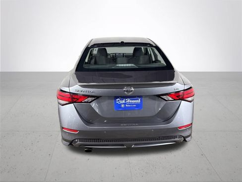 Used 2022 Nissan Sentra SR w/ Electronics Package FWD image 7