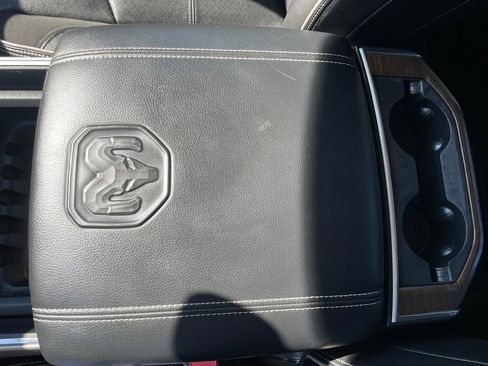 Used 2022 RAM 3500 Laramie image 22