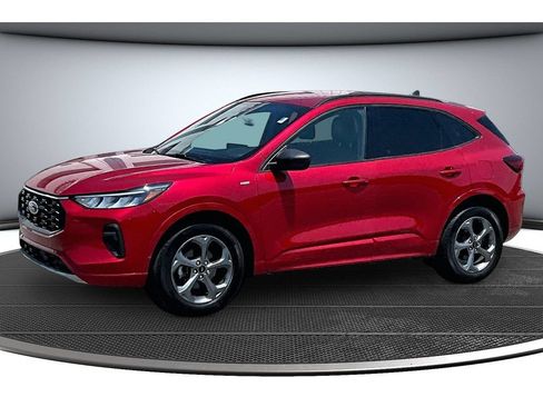 Used 2023 Ford Escape ST-Line w/ Tech Pack #1 AWD/4WD image 15