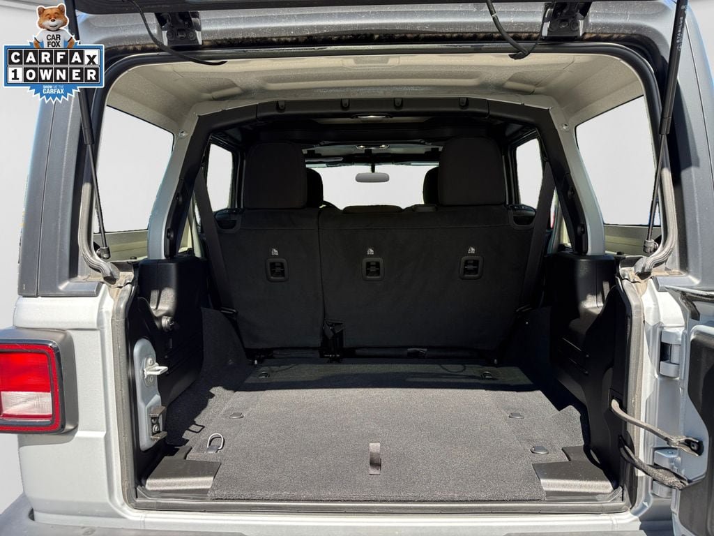 Used 2022 Jeep Wrangler Unlimited Sport AWD/4WD image 19