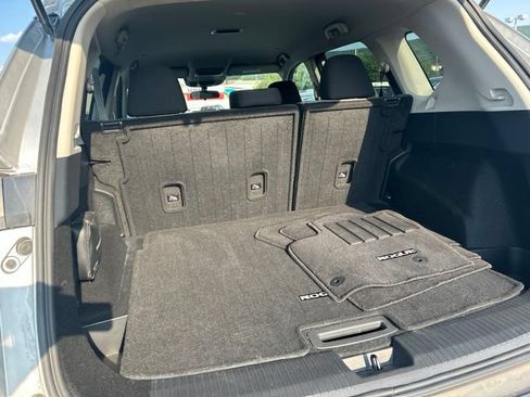 Certified 2023 Nissan Rogue SV AWD/4WD image 18