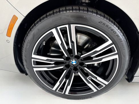 Certified 2023 BMW 760i xDrive AWD/4WD image 29