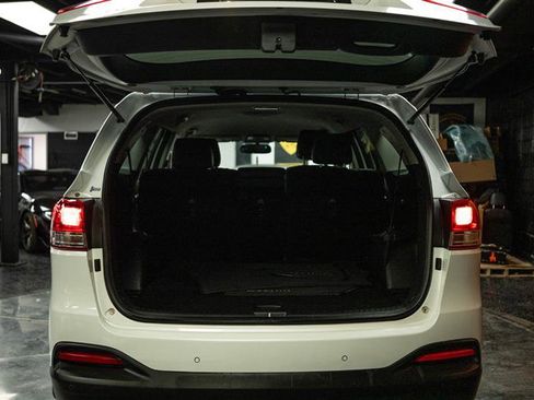 Used 2016 Kia Sorento EX image 7