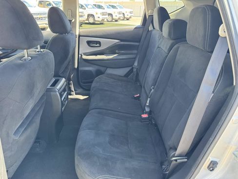 Used 2020 Nissan Murano SV FWD image 18