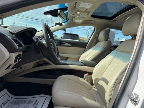 Used 2019 Lincoln MKZ Reserve image 12