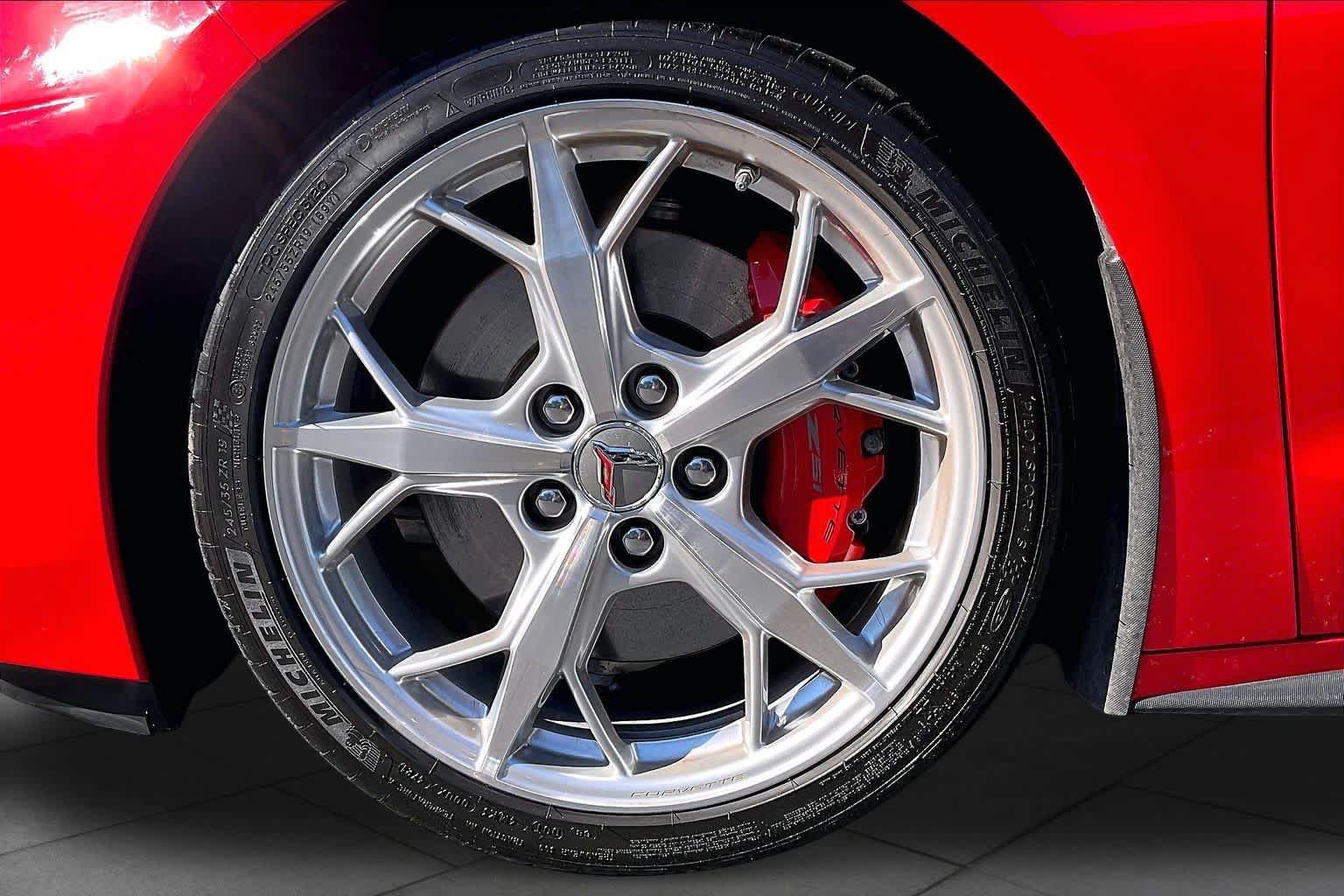 Used 2022 Chevrolet Corvette Stingray Preferred Conv w/ Z51 Performance Package RWD image 10