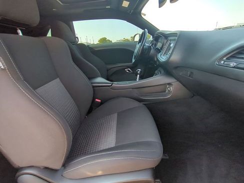 Used 2023 Dodge Challenger R/T w/ Blacktop Package image 28