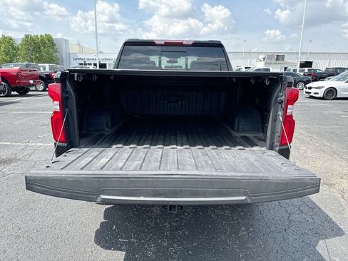 Used 2023 Chevrolet Silverado 1500 RST AWD/4WD image 24