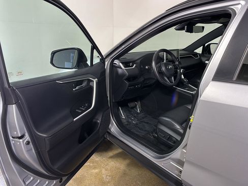 Used 2020 Toyota RAV4 XSE w/ XSE Grade Weather Package image 2