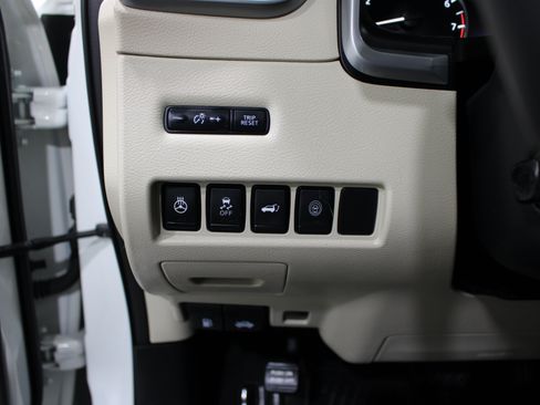 Used 2021 Nissan Murano Platinum w/ Cargo Package AWD/4WD image 9