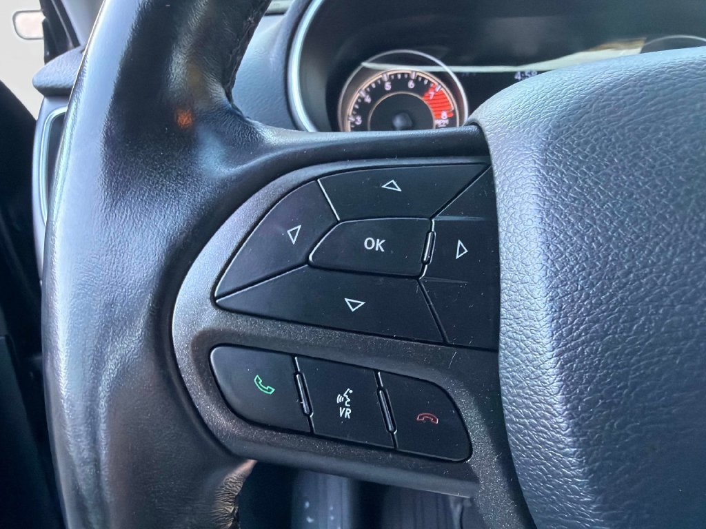 Used 2020 Jeep Cherokee Trailhawk w/ Cold Weather Group AWD/4WD image 30