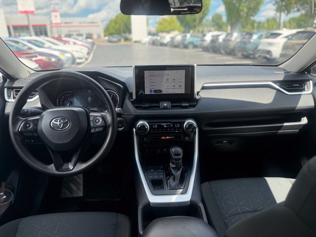 Certified 2025 Toyota RAV4 XLE AWD/4WD image 20