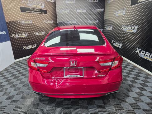 Used 2019 Honda Accord Sport image 13