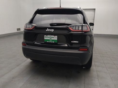 Used 2019 Jeep Cherokee Latitude w/ Popular Appearance Group image 7