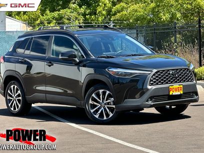 Used 2022 Toyota Corolla Cross XLE w/ Convenience Package