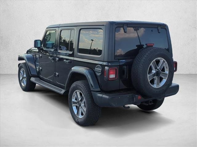Used 2022 Jeep Wrangler Unlimited Sahara w/ Cold Weather Group AWD/4WD image 5