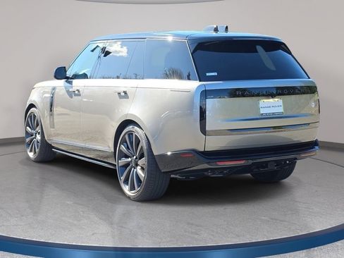 New 2026 Land Rover Range Rover SV AWD/4WD image 7