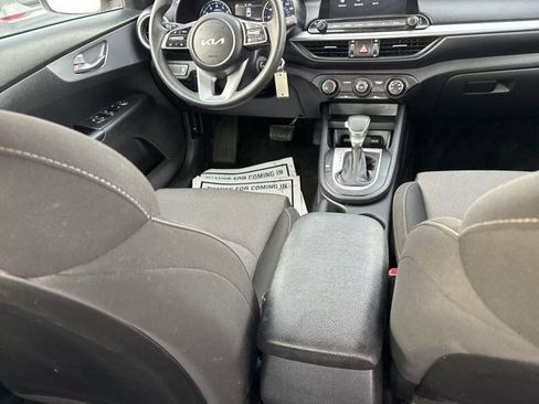 Used 2022 Kia Forte LXS image 34